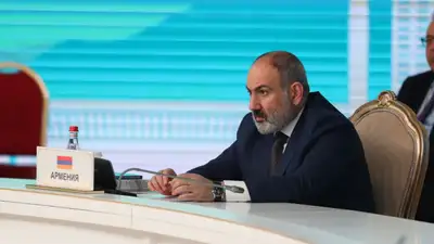 Вертолет премьер-министра Армении совершил экстренную посадку