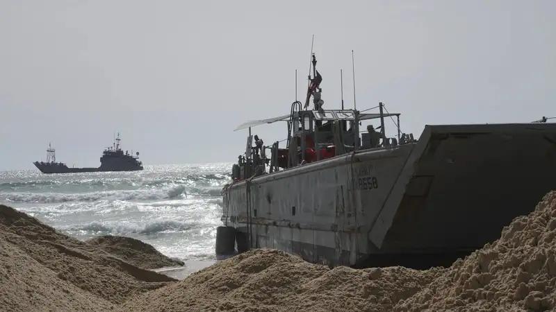 США отремонтировали поврежденный пирс для доставки помощи в сектор Газа